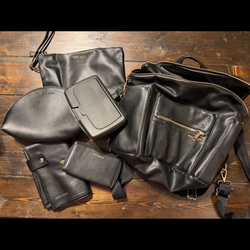 Fawn Design Backpack & Accessory 6 Piece Bundle!